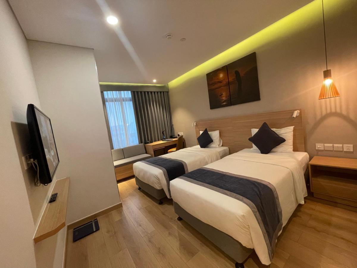 Kovie Hotel Hai Phong Exterior photo